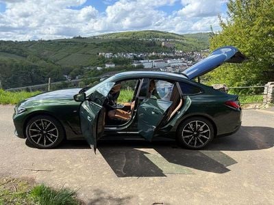 Second-hand BMW 420 M Sport 190 CP (139 kW) 2023 Verde Coupe