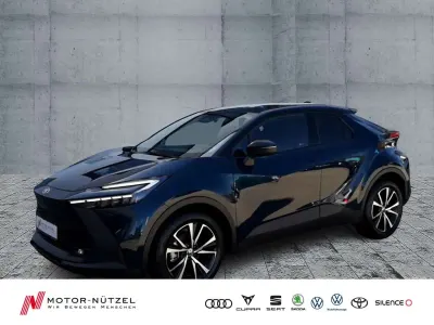 Neu Toyota C-HR Team 197 PS (144 kW) 2025 Dark teal mica metallic (785)/ SUV