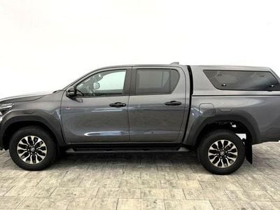 Gebraucht Toyota HiLux Sport 204 PS (150 kW) 2024 Grau Pickup