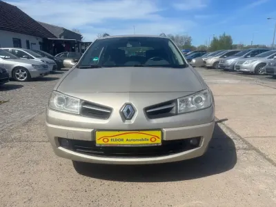 Brugt Renault Mégane III 105 HK (77 kW) 2008 Brun Sedan