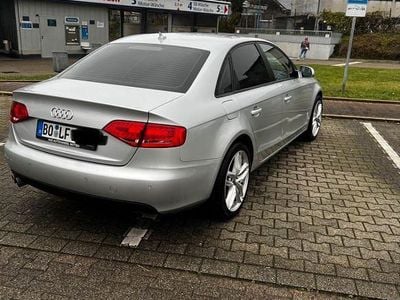 Gebraucht Audi A4 Ambiente 160 PS (117 kW) 2011 Silber Limousine