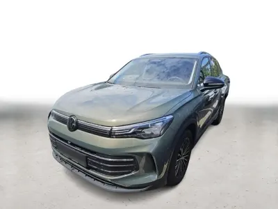 Gebraucht VW Tiguan Goal 131 PS (96 kW) 2024 Grün SUV