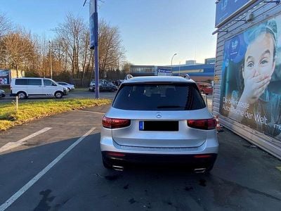 Gebraucht Mercedes GLB200 Edition 163 PS (119 kW) 2022 Silber SUV