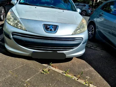 Occasion Peugeot 207 95 PK (69 kW) 2007 Zilver Hatchback
