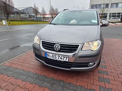 Grau Gebraucht 2010 VW Touran Van / Kleinbus | 3.600 € (Fairer Preis)