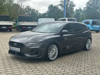 Gebraucht Ford Focus ST 280 PS (205 kW) 2024 Limousine