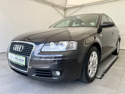 Gebraucht Audi A3 Ambiente 160 PS (117 kW) 2007 Grau Kleinwagen