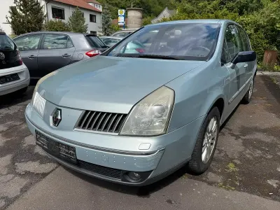 Używany Renault Vel Satis 241 KM (177 kW) 2002 Srebrny Hatchback