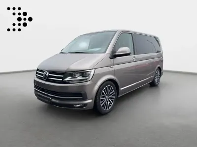 Gebraucht VW Multivan Comfortline 199 PS (146 kW) 2018 Mojave beige metallic Van / Kleinbus