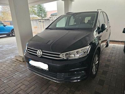 Gebraucht VW Touran 150 PS (110 kW) 2019 Schwarz Van / Kleinbus