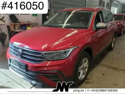 Gebraucht VW Tiguan Allspace Life 150 PS (110 kW) 2022 Rot SUV