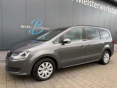 Grau Gebraucht 2011 VW Sharan Van / Kleinbus | 12.790 € (Teuer)