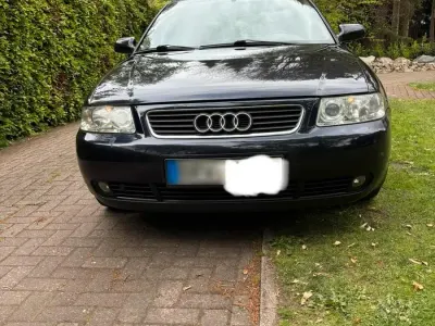 Gebraucht Audi A3 101 PS (74 kW) 2002 Blau Kleinwagen