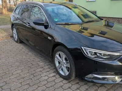 Gebraucht Opel Insignia 170 PS (125 kW) 2017 Schwarz Limousine