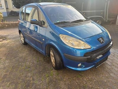 Peugeot 1007