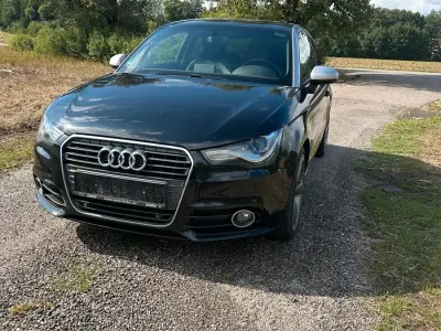 Gebraucht Audi A1 122 PS (89 kW) 2011 Schwarz Kleinwagen