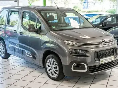Gebraucht Citroën Berlingo Feel 131 PS (96 kW) 2019 Grau Van / Kleinbus