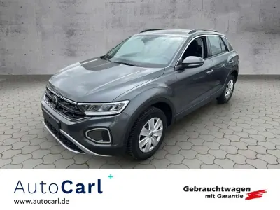 Używany VW T-Roc Life 150 KM (110 kW) 2023 Szary SUV
