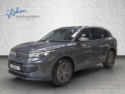 Neu VW Tiguan Life 150 PS (110 kW) 2025 Delfingrau metallic SUV