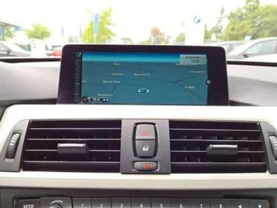 Silber Gebraucht 2016 BMW 325 Advantage Limousine | 18.500 € (Teuer)