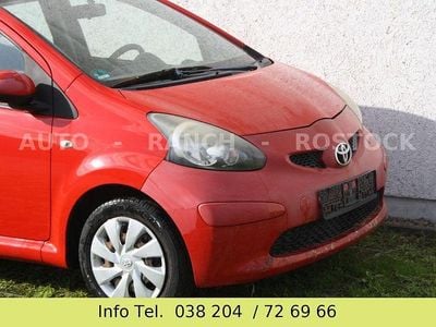Gebraucht Toyota Aygo Cool 68 PS (50 kW) 2007 Rot Kleinwagen