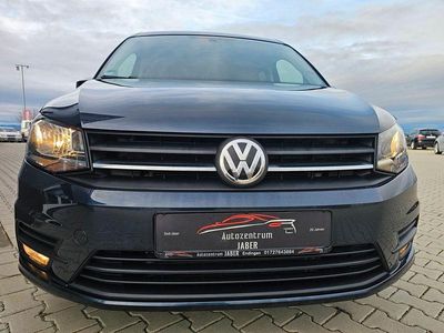 Blau Gebraucht 2015 VW Caddy Trendline Van / Kleinbus | 13.000 € (Fairer Preis)