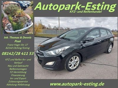 Gebraucht Hyundai i30 Style 128 PS (94 kW) 2012 Schwarz Kombi