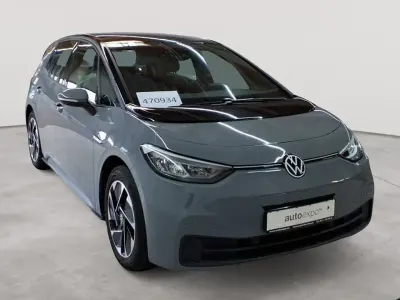 Gebraucht VW ID.3 Pro Performance 150 kW (204 PS) 2022 Mondsteingrau/ dach schwarz Kleinwagen