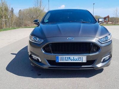 Gebraucht Ford Mondeo ST-Line 150 PS (110 kW) 2018 Grau Limousine