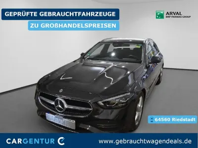 Gebraucht Mercedes C200 Avantgarde 163 PS (119 kW) 2022 Grau Limousine