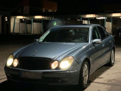 Mercedes E280