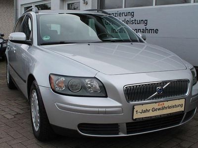 Silber Gebraucht 2006 Volvo V50 Kinetic Kombi | 4.777 € (Teuer)