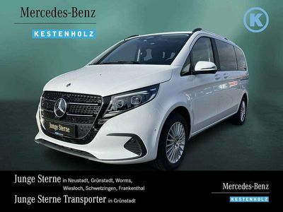 Gebraucht Mercedes V220 Style 163 PS (119 kW) 2025 Bergkristallweiß Van / Kleinbus