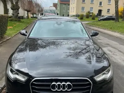 Gebraucht Audi A6 204 PS (150 kW) 2012 Schwarz Kombi
