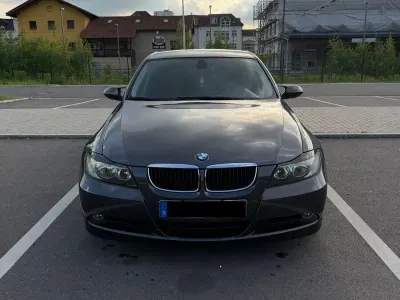 Gebraucht BMW 318 143 PS (105 kW) 2008 Andere farben Limousine