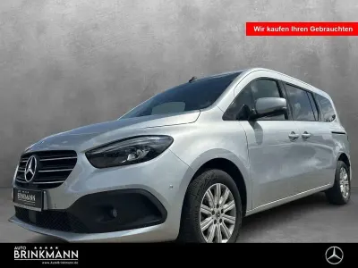 Gebraucht Mercedes T180 Progressive 131 PS (96 kW) 2025 Helvinsilber metallic Van / Kleinbus