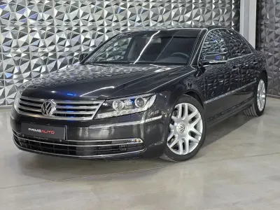 Usata VW Phaeton 245 CV (180 kW) 2015 Grigio Berlina