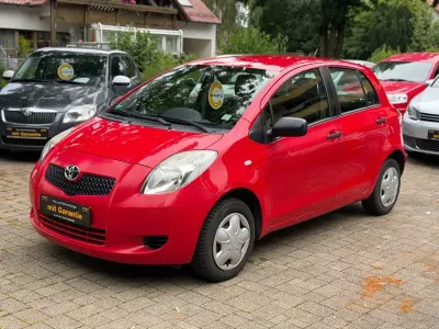 Gebraucht Toyota Yaris Style 69 PS (50 kW) 2008 Rot Kleinwagen