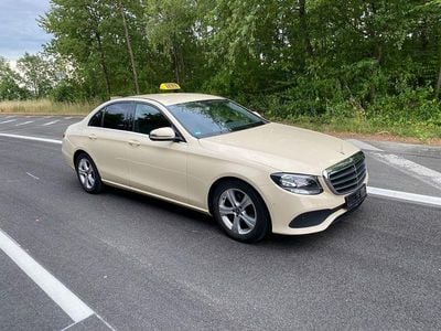 Mercedes E200