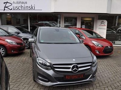 Gebraucht Mercedes B180 AMG 122 PS (89 kW) 2017 Grau Van / Kleinbus