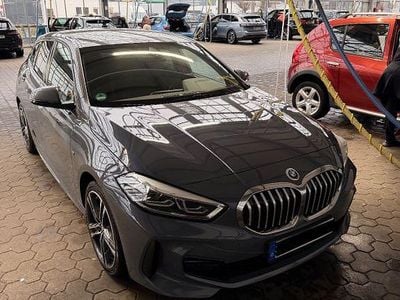 Gebraucht BMW 118 M Sport 140 PS (102 kW) 2020 Grau Kleinwagen
