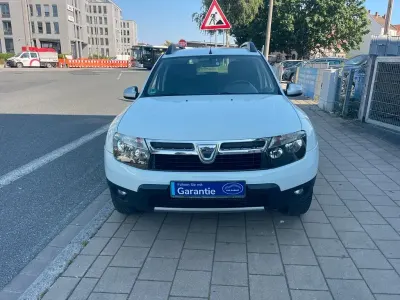 Gebraucht Dacia Duster Prestige 110 PS (80 kW) 2012 Weiß SUV