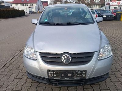 Grau Gebraucht 2007 VW Fox Kleinwagen | 1.000 € (Fairer Preis)
