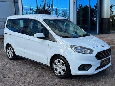 Second-hand Ford Tourneo Courier 101 CP (74 kW) 2019 Alb Monovolum