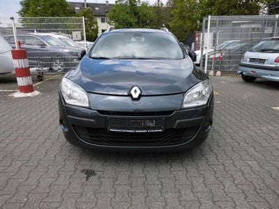 Gebraucht Renault Mégane III Dynamique 131 PS (96 kW) 2010 Grau Limousine