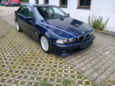 Gebraucht BMW 523 170 PS (125 kW) 1996 Blau Limousine