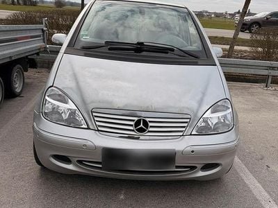 Gebraucht Mercedes A170 Elegance 95 PS (69 kW) 2003 Silber Kleinwagen