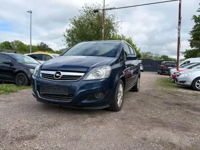 Gebraucht Opel Zafira Family 140 PS (102 kW) 2012 Blau Van / Kleinbus