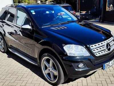 Gebraucht Mercedes ML420 306 PS (225 kW) 2008 Schwarz SUV