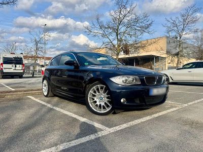 Gebraucht BMW 120 Sport Line 170 PS (125 kW) 2007 Schwarz Kleinwagen